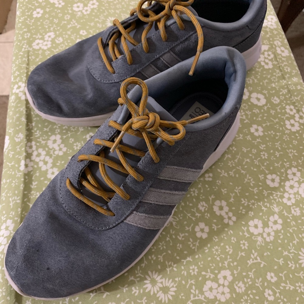🌟Host Pick✨Adidas Neo Fit Foam Shoes - Picture 3 of 7